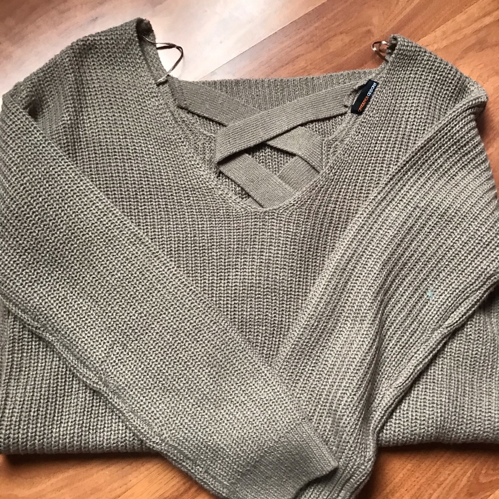 Knit sweater